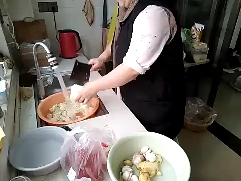 Weiwei5200 online show from March 2026 07:21:02 AM