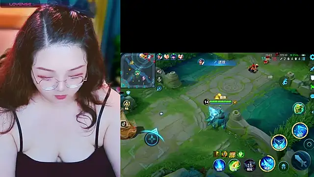 Weiwei5200 online show from October 2025 01:24:01 AM