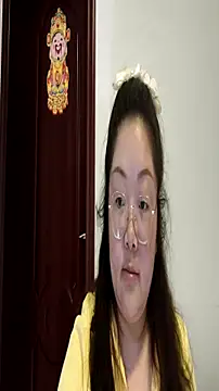 Weiwei5200 online show from November 2025 11:31:02 AM