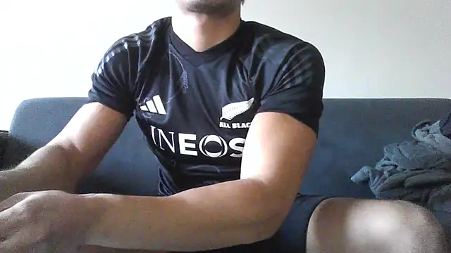 Snapshot of Marocaindu92 chatting on December 2024 01:55:01 PM Marocaindu92 online show from December 2024 01:55:01 PM