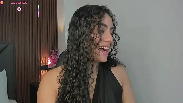 yaya23x online show from November 2025 02:10:01 PM