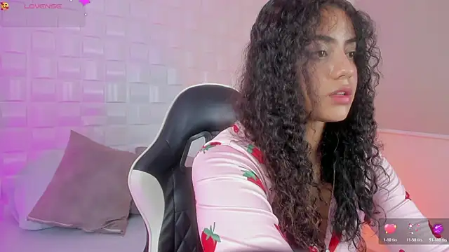 yaya23x online show from October 2025 02:49:01 PM