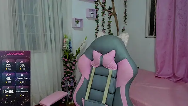 Eily   online show from February 2025 02:31:01 AM