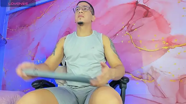 JoshMillerr  online show from November 2025 02:10:01 AM