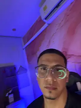 JoshMillerr  online show from March 2026 01:11:01 AM