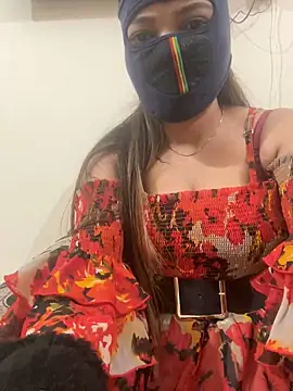 Snapshot of HoneyBearCpl chatting on February 2025 02:04:02 PM HoneyBearCpl online show from February 2025 02:04:02 PM