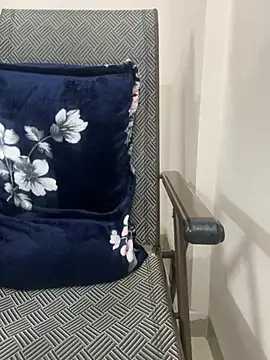 Snapshot of HoneyBearCpl chatting on January 2026 04:00:02 PM HoneyBearCpl online show from January 2026 04:00:02 PM