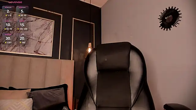 sade jackson1 online show from October 2025 05:00:01 AM