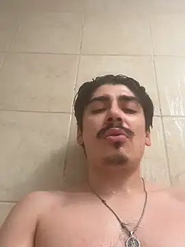 Snapshot of superog122 chatting on January 2026 03:02:02 AM superog122 online show from January 2026 03:02:02 AM