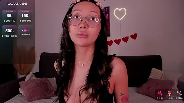 naomi asian online show from March 2026 03:28:01 AM