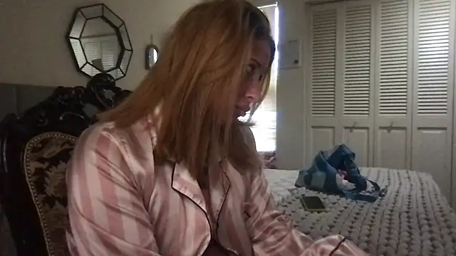 megansweetfromthevalley online show from March 2026 10:39:01 PM