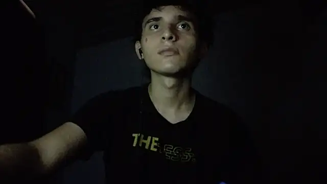 Snapshot of Charley_quin chatting on March 2025 11:35:02 PM Charley quin online show from March 2025 11:35:02 PM