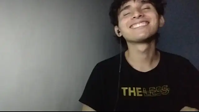 Snapshot of Charley_quin chatting on March 2025 03:11:01 AM Charley quin online show from March 2025 03:11:01 AM