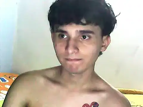 Snapshot of Charley_quin chatting on January 2025 12:04:02 AM Charley quin online show from January 2025 12:04:02 AM