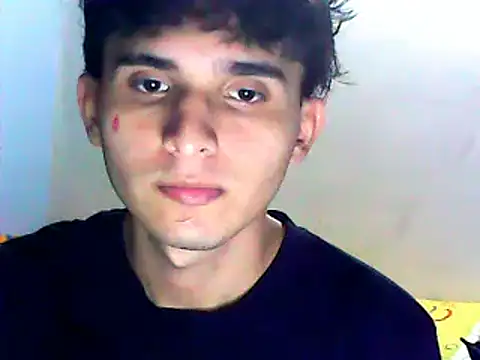 Snapshot of Charley_quin chatting on January 2025 12:02:01 AM Charley quin online show from January 2025 12:02:01 AM