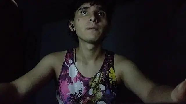 Snapshot of Charley_quin chatting on March 2025 11:38:01 PM Charley quin online show from March 2025 11:38:01 PM