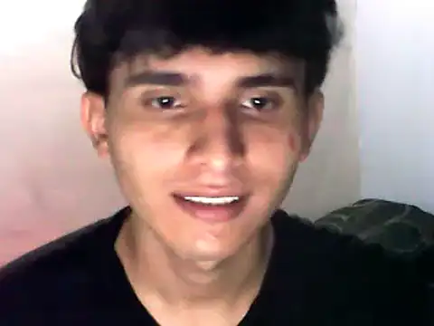 Snapshot of Charley_quin chatting on January 2025 11:22:01 PM Charley quin online show from January 2025 11:22:01 PM