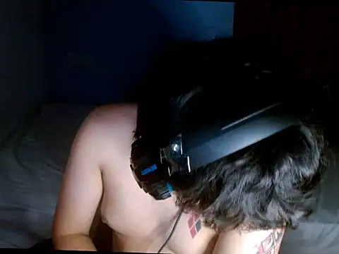 Charley quin online show from March 2026 01:05:02 AM