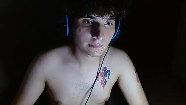 Charley quin online show from May 2026 02:23:01 AM