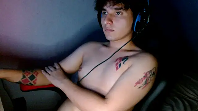 Snapshot of Charley_quin chatting on March 2026 05:08:02 AM Charley quin online show from March 2026 05:08:02 AM