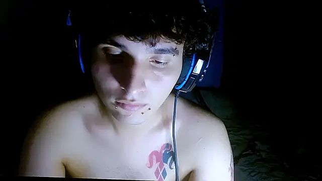 Charley quin online show from April 2026 11:42:02 PM