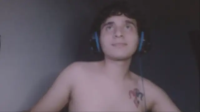 Snapshot of Charley_quin chatting on September 2025 04:12:02 AM Charley quin online show from September 2025 04:12:02 AM