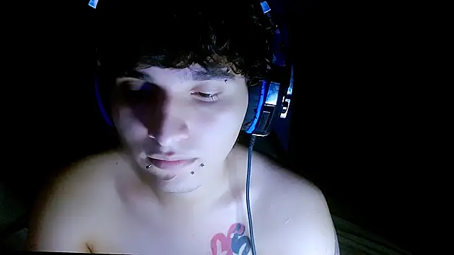 Charley quin online show from April 2026 11:51:01 PM