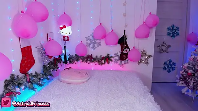 AstridHotty online show from January 2026 12:20:02 PM