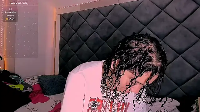 Snapshot of Nellyhills chatting on September 2025 11:34:01 PM Nellyhills online show from September 2025 11:34:01 PM