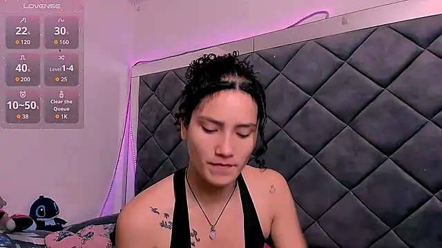 Snapshot of Nellyhills chatting on November 2025 01:33:02 PM Nellyhills online show from November 2025 01:33:02 PM