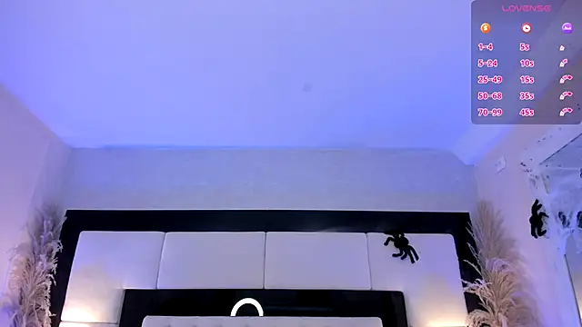 CarlaRossi  online show from October 2025 07:37:02 PM