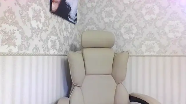 Snapshot of jennifer838 chatting on October 2025 01:46:02 PM jennifer838 online show from October 2025 01:46:02 PM