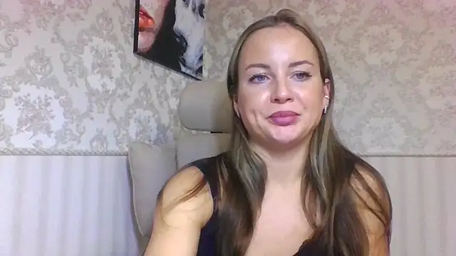 jennifer838 online show from December 2025 04:17:01 PM