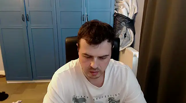 Snapshot of CuteMan33 chatting on March 2025 08:23:02 AM CuteMan33 online show from March 2025 08:23:02 AM