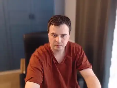 CuteMan33 online show from November 2025 01:38:01 PM