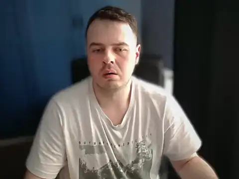 CuteMan33 online show from March 2026 01:02:01 PM