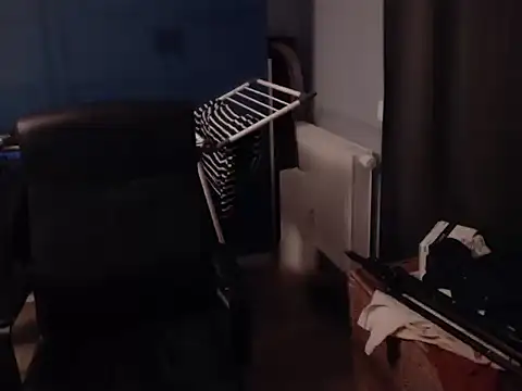 CuteMan33 online show from March 2026 01:18:02 AM