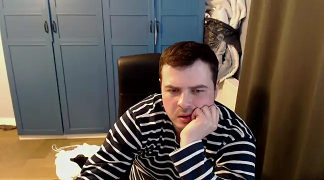 Snapshot of CuteMan33 chatting on March 2025 05:19:01 AM CuteMan33 online show from March 2025 05:19:01 AM