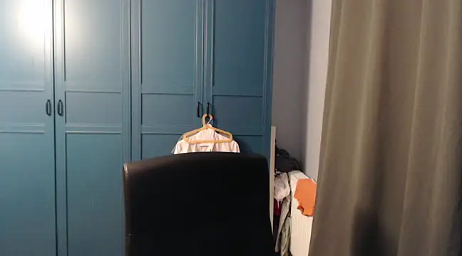 Snapshot of CuteMan33 chatting on February 2025 02:18:01 AM CuteMan33 online show from February 2025 02:18:01 AM