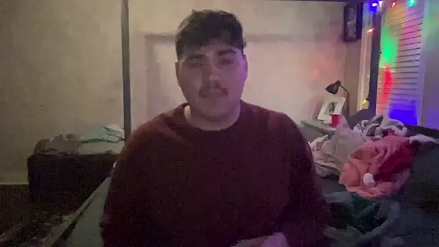 Snapshot of wesandemma chatting on December 2024 03:40:01 AM wesandemma online show from December 2024 03:40:01 AM