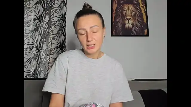 AudreyJoy online show from April 2026 05:01:02 AM