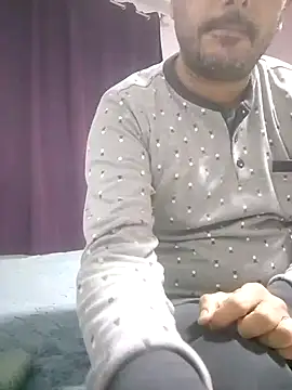 Snapshot of arabian82 chatting on December 2024 08:33:02 PM arabian82 online show from December 2024 08:33:02 PM