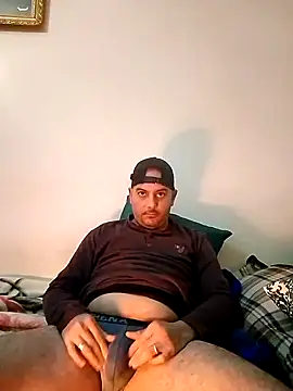 Snapshot of arabian82 chatting on December 2024 10:25:02 PM arabian82 online show from December 2024 10:25:02 PM