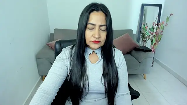 Adele Sweett online show from September 2025 09:37:01 AM