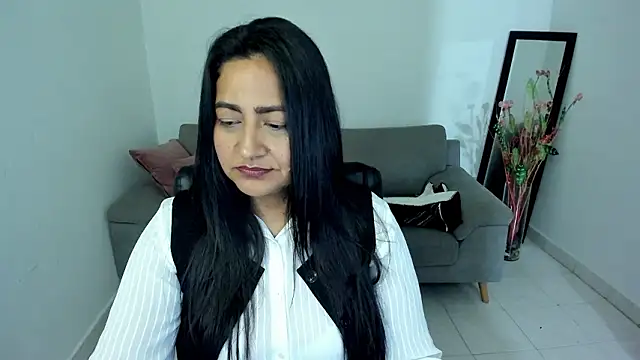 Adele Sweett online show from March 2026 10:46:01 AM