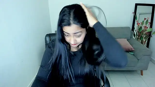 Snapshot of Adele_Sweett chatting on November 2025 10:38:02 AM Adele Sweett online show from November 2025 10:38:02 AM