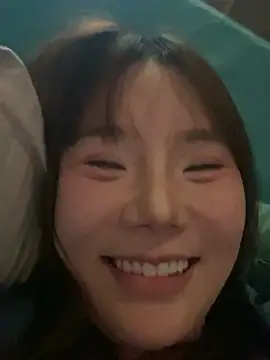 Snapshot of ChuChu1991 chatting on February 2025 04:17:02 PM ChuChu1991 online show from February 2025 04:17:02 PM
