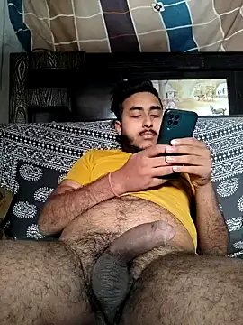 Snapshot of Rainted_Boyfriend_00x chatting on February 2025 05:21:01 AM Rainted Boyfriend 00x online show from February 2025 05:21:01 AM