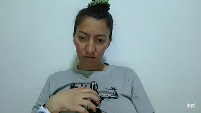 Snapshot of kaybabyhot chatting on July 2026 03:32:01 PM kaybabyhot online show from July 2026 03:32:01 PM