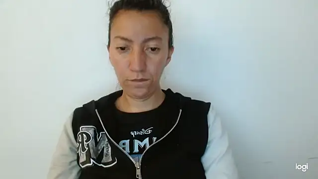 kaybabyhot online show from December 2025 03:27:02 PM